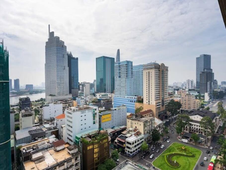 The Rixx Downtown Apartment@D1/Pool/Gym/Operahouse Ho Chi Minh-staden Exteriör bild
